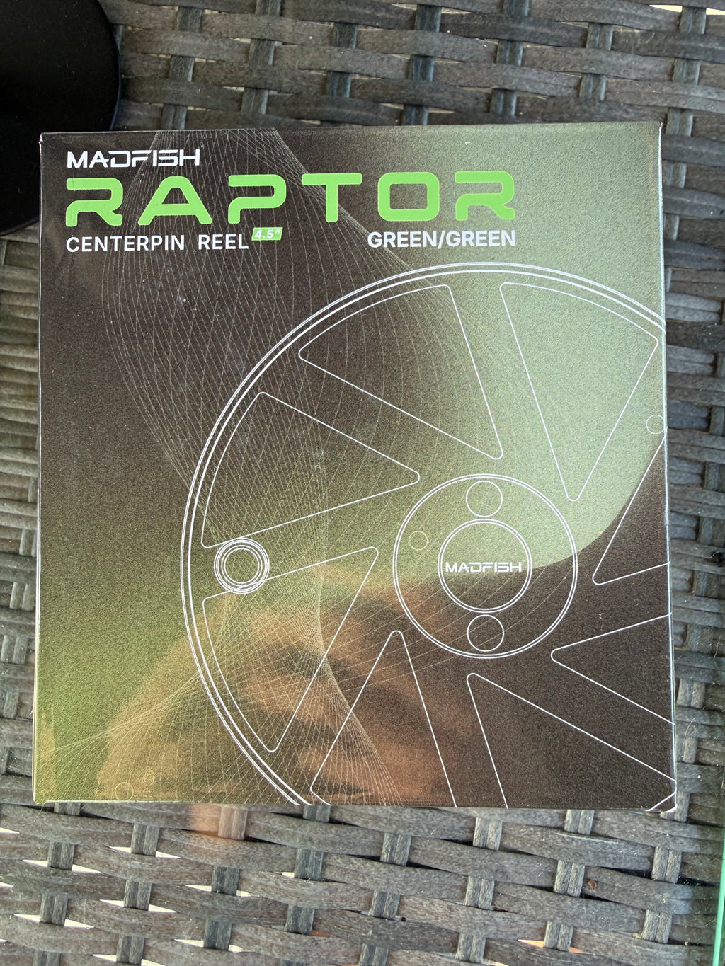 MADFISH Raptor Centerpin Reel